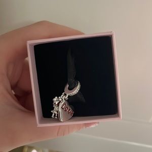 Minnie and Minnie Love heart Pandora Charm